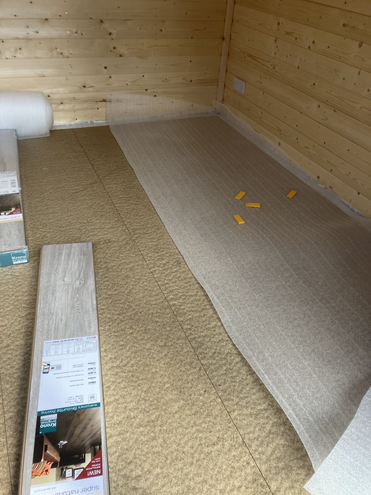 Floor Insulation and LVT Flooring in a Garden Cabin — gallery photo