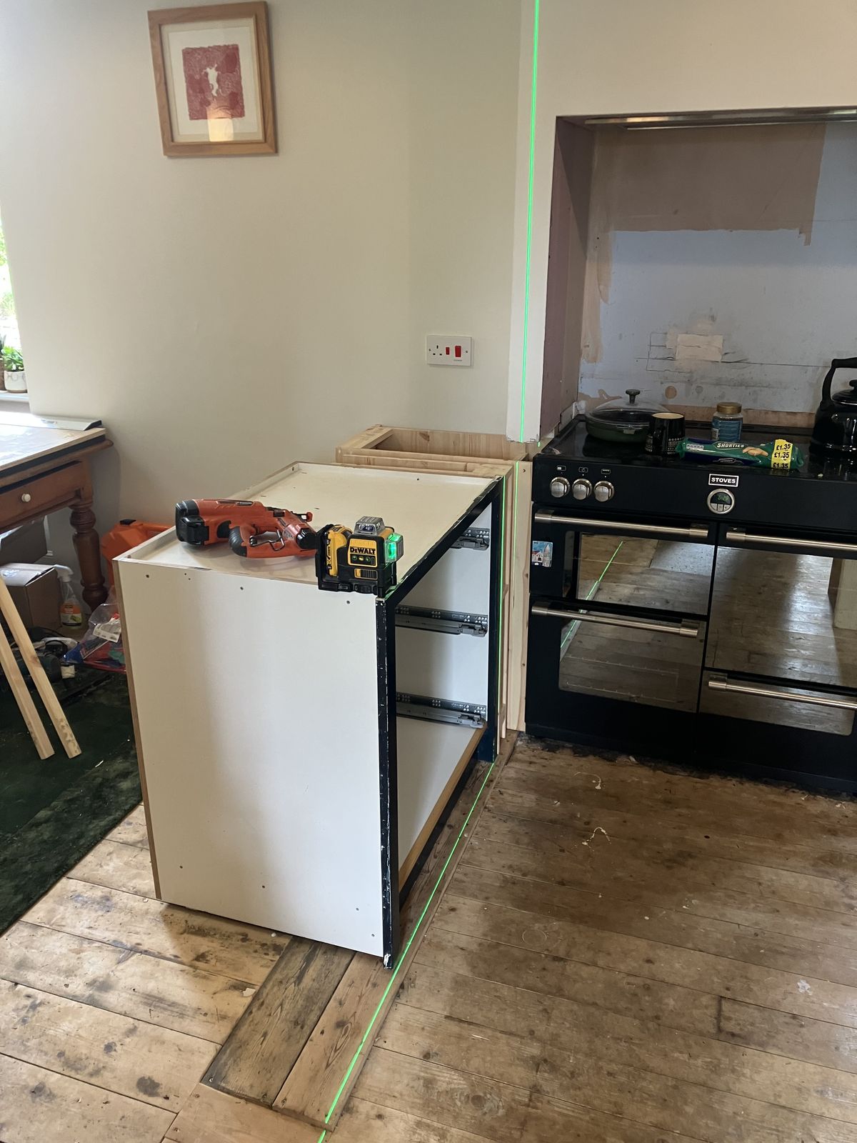 Navy Kitchen with Oak Worktops and a Belfast Sink — gallery photo
