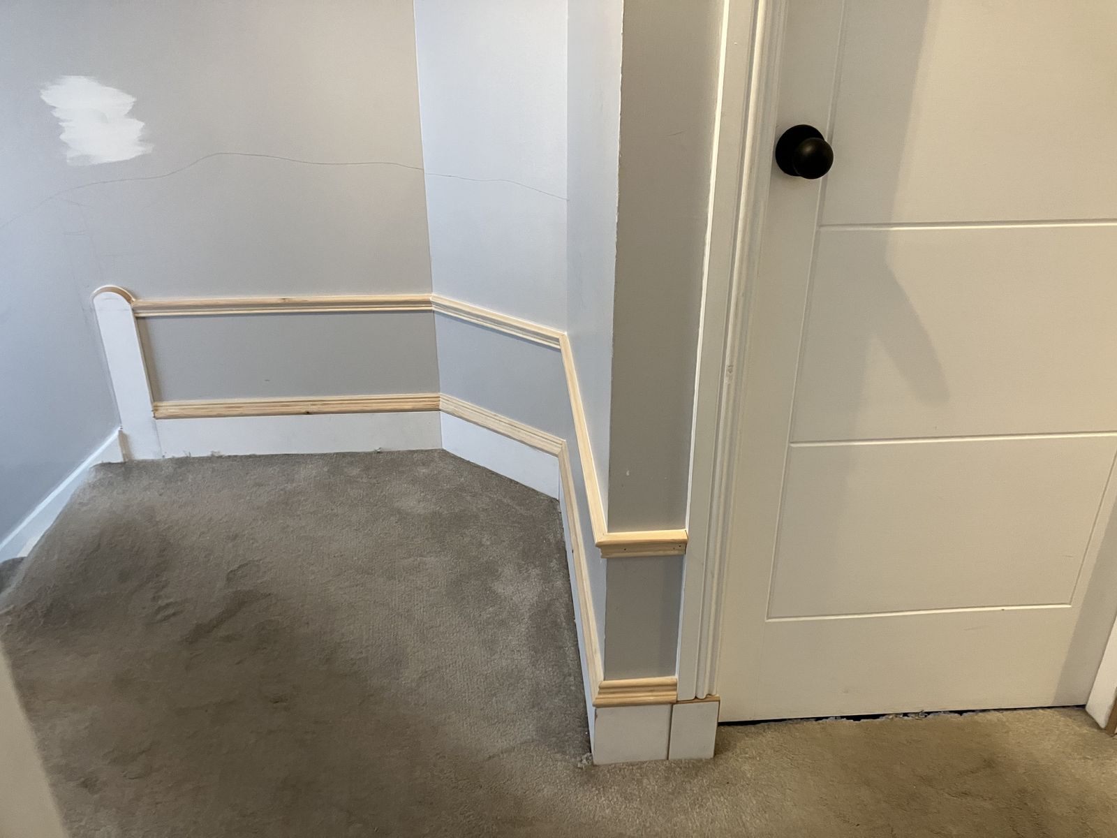 Skirting and Dado Rail on a Landing — gallery photo